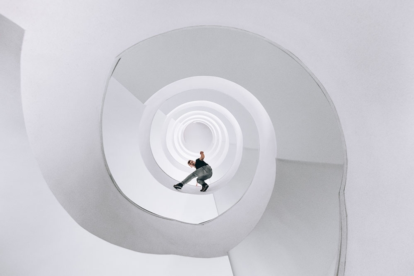 Deceptive and diverse Warsaw in the lens of German photographer Max Leitner Deceptive and diverse Warsaw in the lens of German photographer Max Leitner