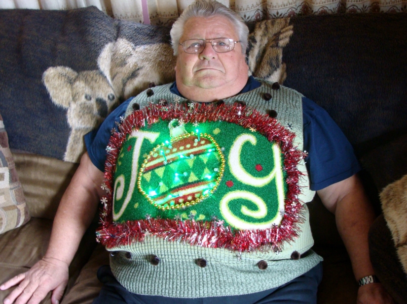 Depraved Santa and 29 more ugly Christmas sweaters