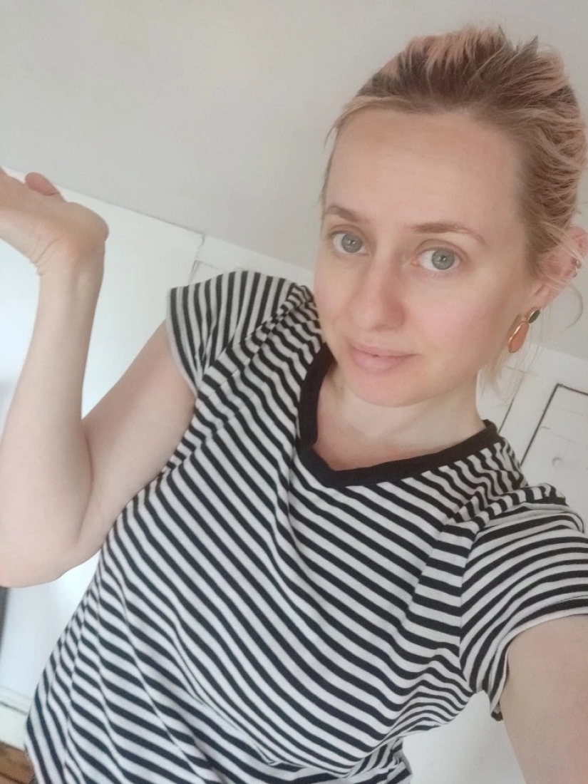 Dirty experiment: the writer had not washed clothes for a month, in order to preserve its new look