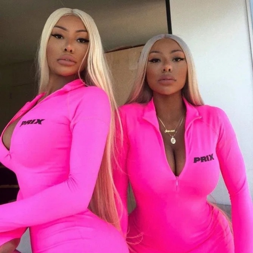 Double portion of glamour: why twin beauties are so in demand in the fashion industry Double portion of glamour: why twin beauties are so in demand in the fashion industry