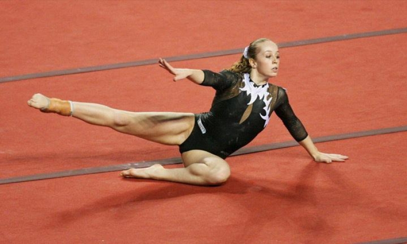 Dutch gymnast and pornstar became a fighter against sexual harassment