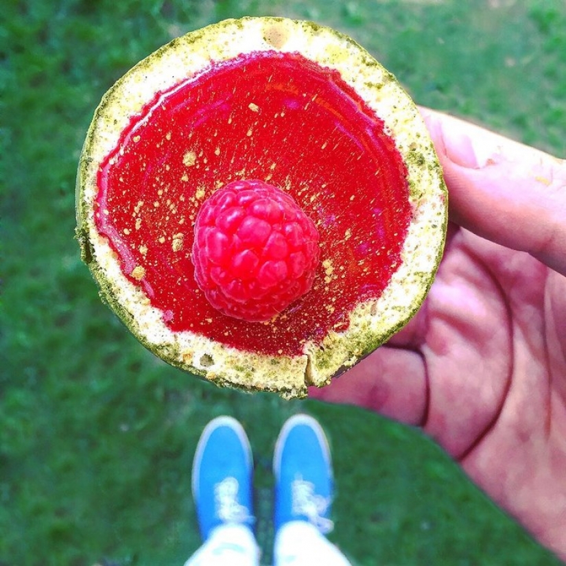 Eclair como arte: postres y zapatos en el Instagram de Tal Spiegel