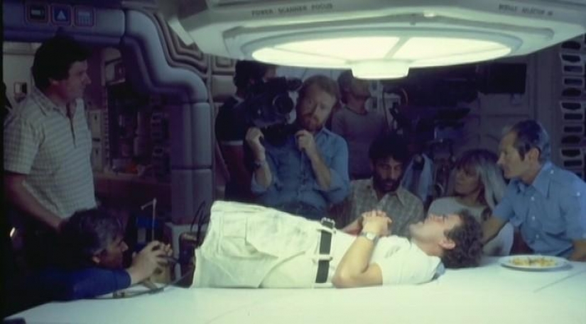 Efectos especiales en el cine: espacio de horror en la película "Alien"