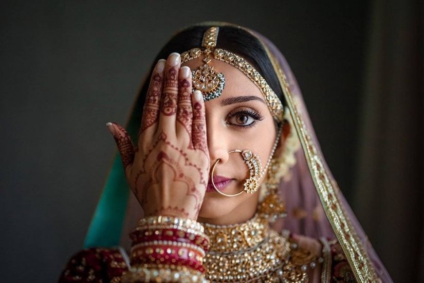 Either a girl, or a vision: an Indian man sued his wife after learning that she was transgender