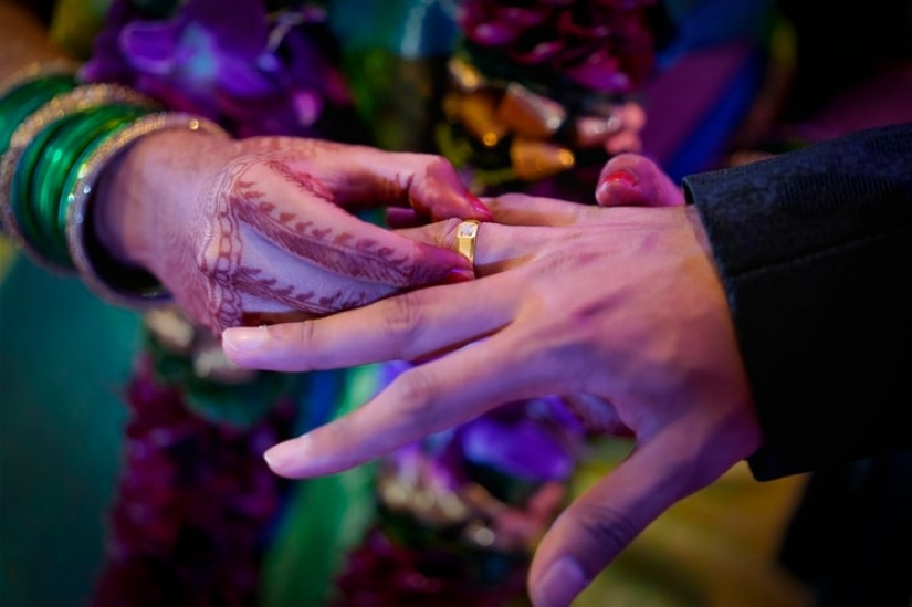 Either a girl, or a vision: an Indian man sued his wife after learning that she was transgender