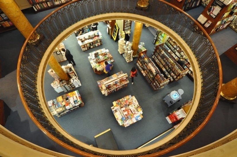 El Ateneo Grand Splendid is the most beautiful bookstore