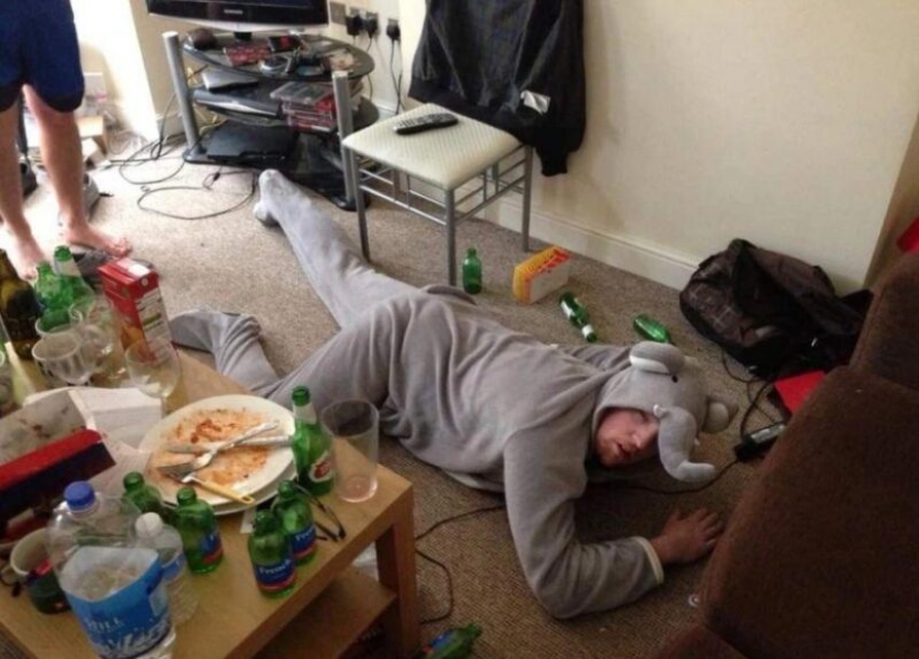 El Británico resaca en las fotos enviadas en una muy inusual competencia El Británico resaca en las fotos enviadas en una muy inusual competencia