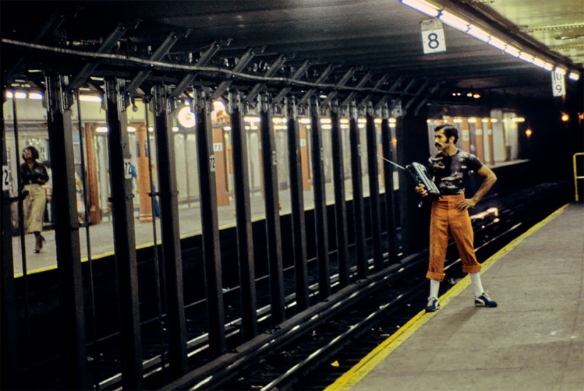 "El infierno sobre ruedas": impresionantes fotos del metro de Nueva York de los años 80