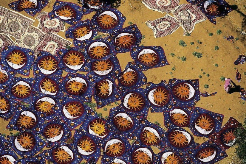 El legendario proyecto fotográfico "La Tierra vista desde el cielo"