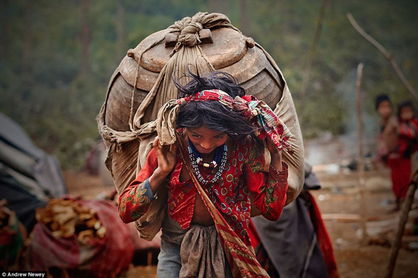 El último de los cazadores y recolectores: la vida de una tribu primitiva en Nepal