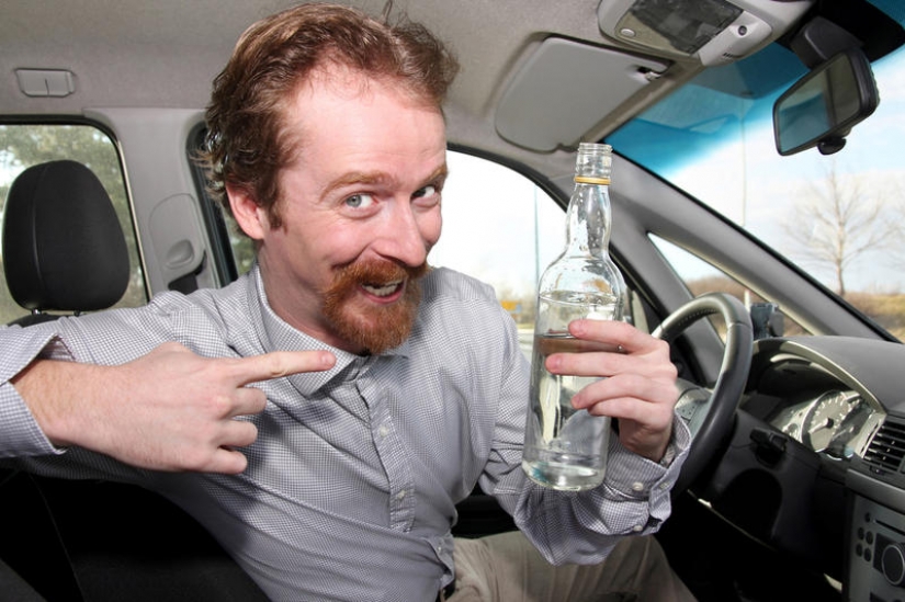El sueño de un alcohólico: una máscara aleccionadora se inventó en Canadá, pero no está disponible para todos