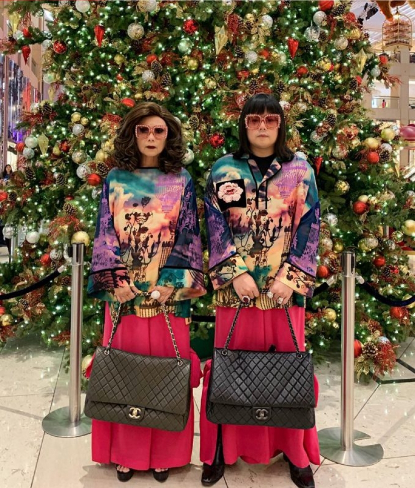 En la misma página: madre e hijo de Tailandia usan los mismos atuendos En la misma página: madre e hijo de Tailandia usan los mismos atuendos