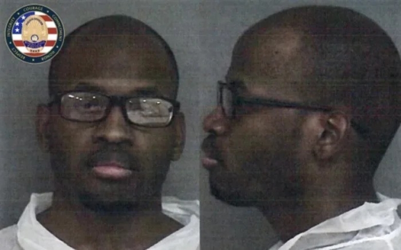 En los Estados Unidos, un ladrón negro fue capturado haciéndose pasar por un hombre blanco En los Estados Unidos, un ladrón negro fue capturado haciéndose pasar por un hombre blanco