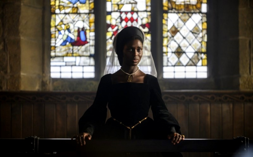 Es racista? La nueva serie con la Reina de piel oscura de Inglaterra recibió calificaciones mínimas de la audiencia