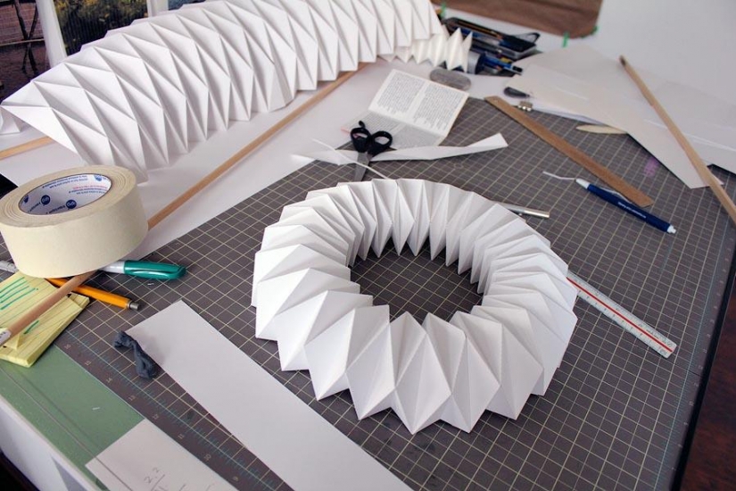 Esculturas de papel calado por Christina Kim Esculturas de papel calado por Christina Kim