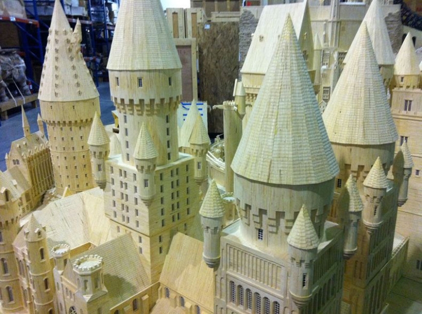 Esculturas hechas de fósforos Esculturas hechas de fósforos