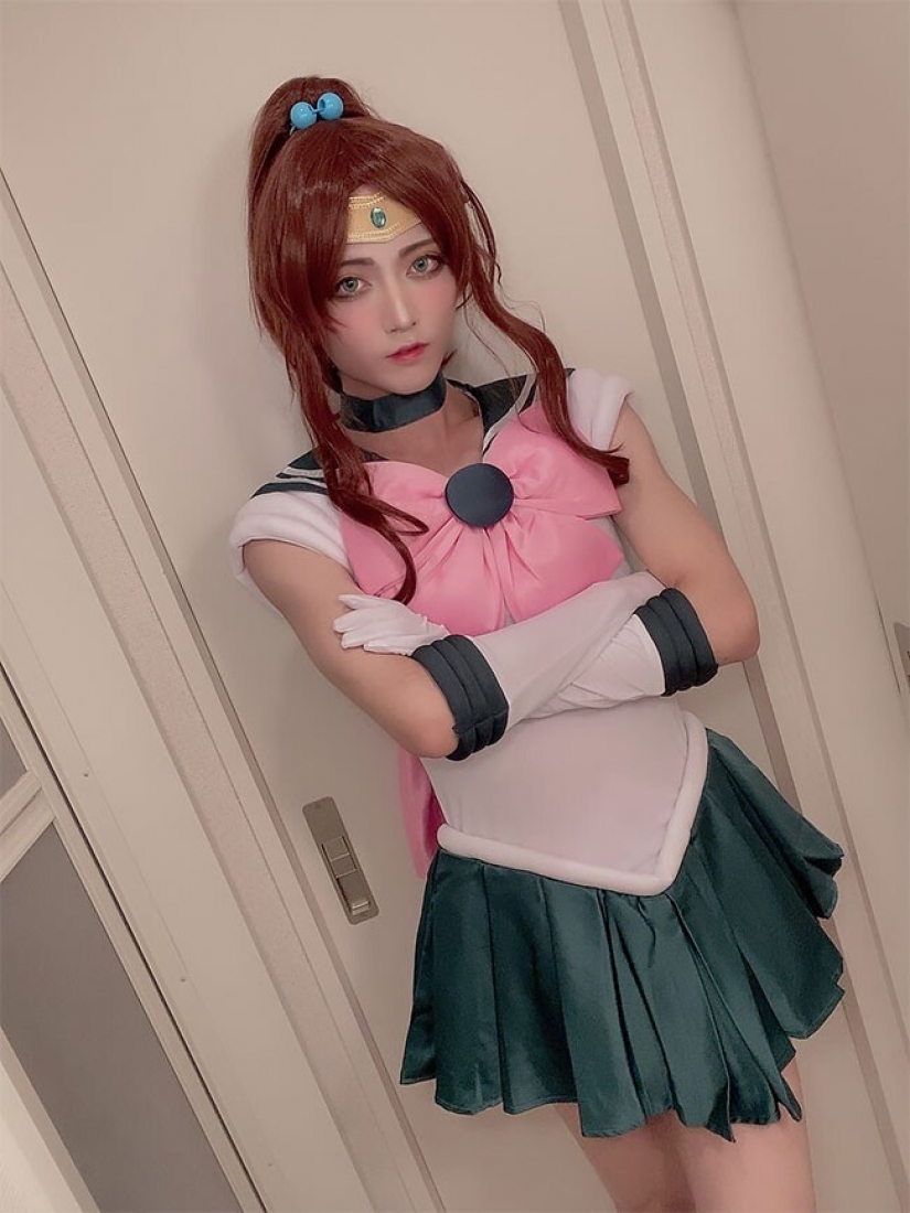 Evangelion do Sailor Moon: Cómo un chico de Japón cosplays princesas de anime Evangelion do Sailor Moon: Cómo un chico de Japón cosplays princesas de anime