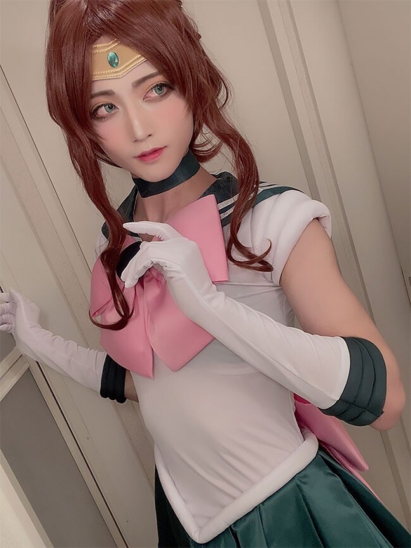 Evangelion do Sailor Moon: Cómo un chico de Japón cosplays princesas de anime Evangelion do Sailor Moon: Cómo un chico de Japón cosplays princesas de anime