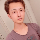 Evangelion do Sailor Moon: Cómo un chico de Japón cosplays princesas de anime