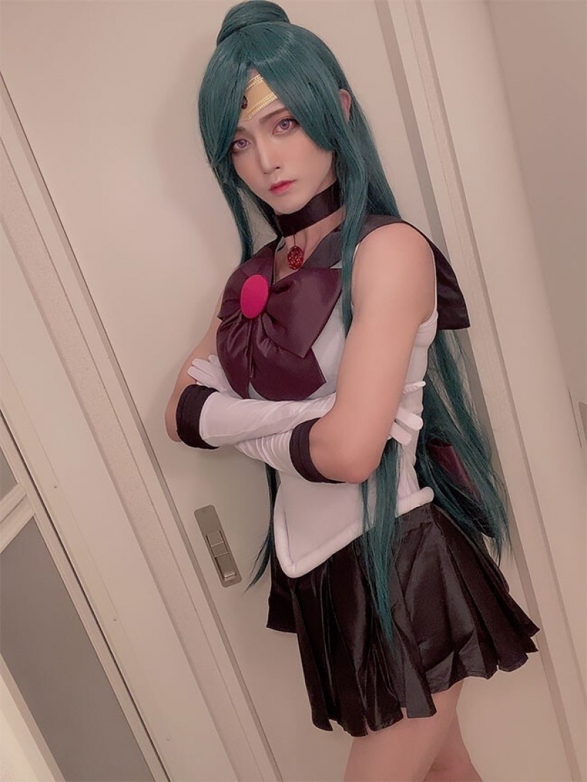 Evangelion do Sailor Moon: Cómo un chico de Japón cosplays princesas de anime Evangelion do Sailor Moon: Cómo un chico de Japón cosplays princesas de anime