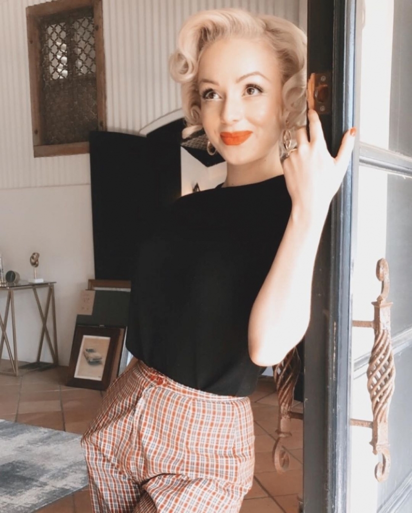 Fama de Hollywood: el doble de Marilyn Monroe del Reino Unido se convirtió en una estrella de las redes sociales Fama de Hollywood: el doble de Marilyn Monroe del Reino Unido se convirtió en una estrella de las redes sociales