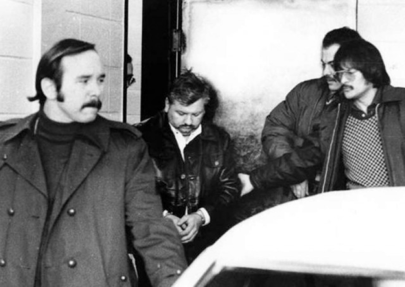 Find 10 differences: famous maniacs in movies and in real life