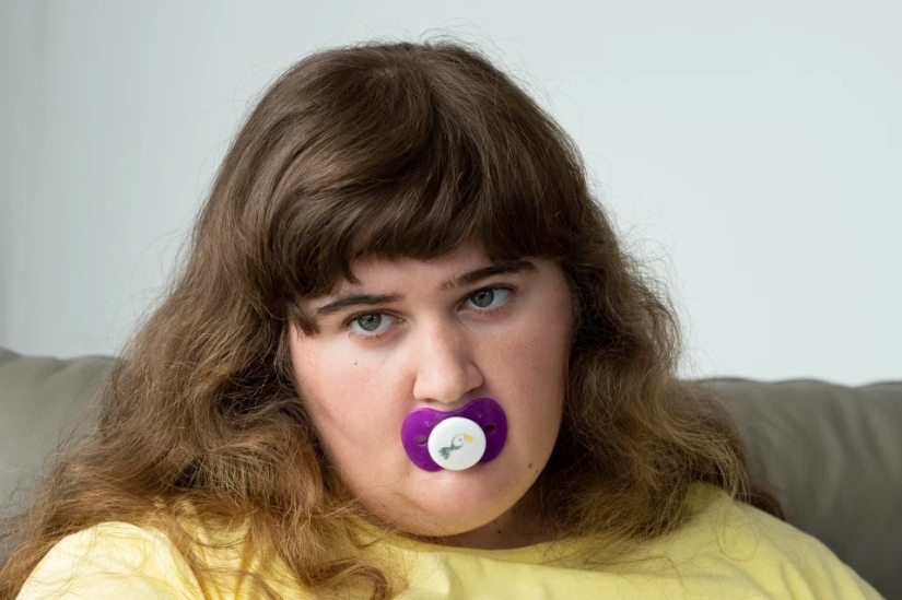 For 19 years, a mother has been caring for her 10-month-old daughter For 19 years, a mother has been caring for her 10-month-old daughter