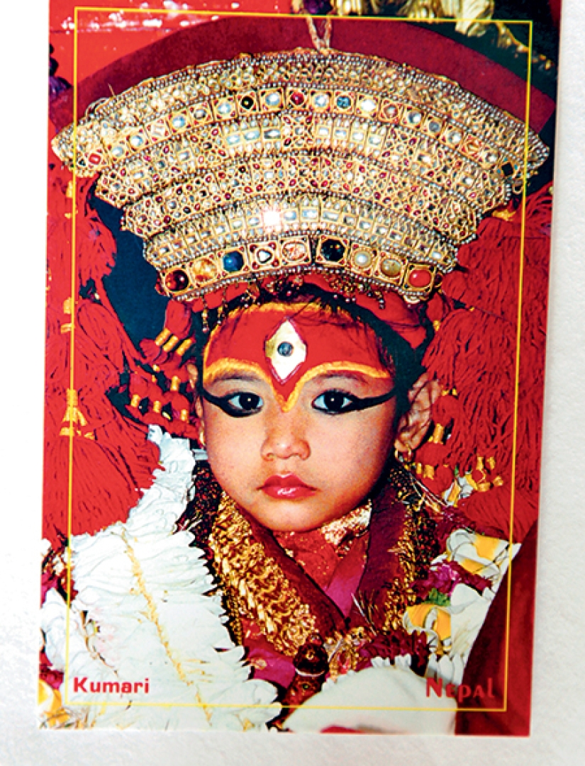 Former goddess: how do those who have ceased to be royal Kumari live in Nepal