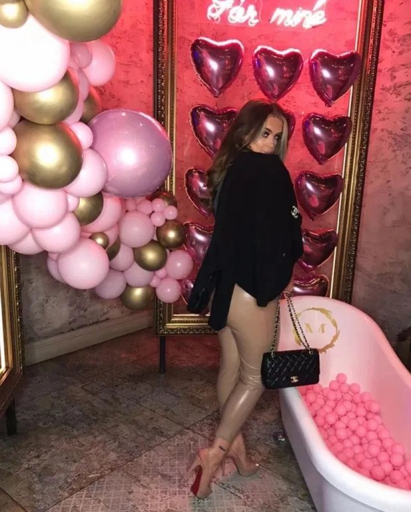 Fortune's Favorite: The luxurious life of a young British millionaire who hit the jackpot