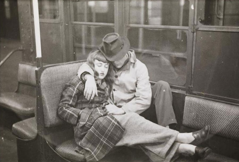 Fotografías del metro de Nueva York de la década de 1940 tomadas por un joven Stanley Kubrick Fotografías del metro de Nueva York de la década de 1940 tomadas por un joven Stanley Kubrick
