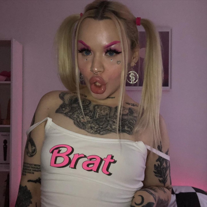 From a Gotessa to a porn star: the shocking transformation of Ukrainian Nastya Crimson From a Gotessa to a porn star: the shocking transformation of Ukrainian Nastya Crimson