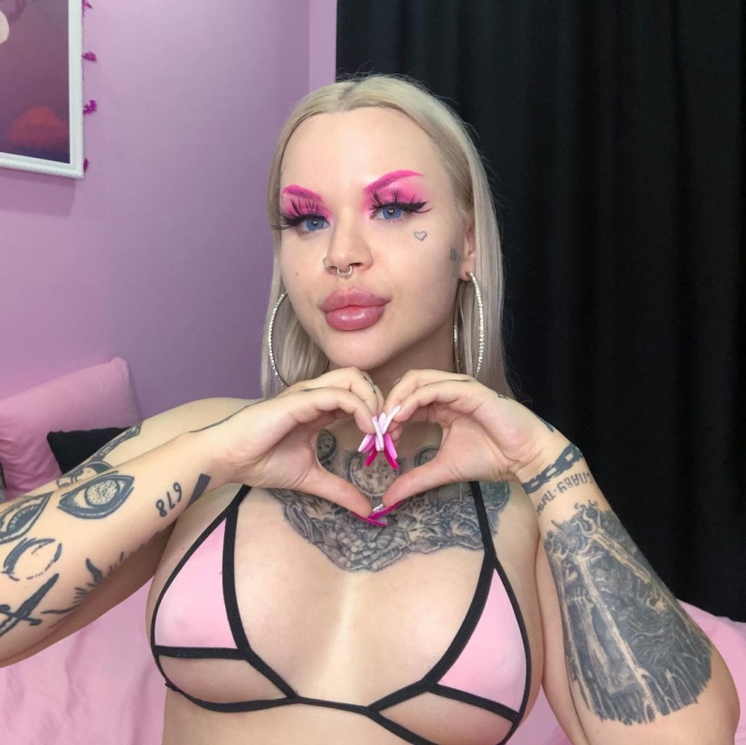 From a Gotessa to a porn star: the shocking transformation of Ukrainian Nastya Crimson From a Gotessa to a porn star: the shocking transformation of Ukrainian Nastya Crimson