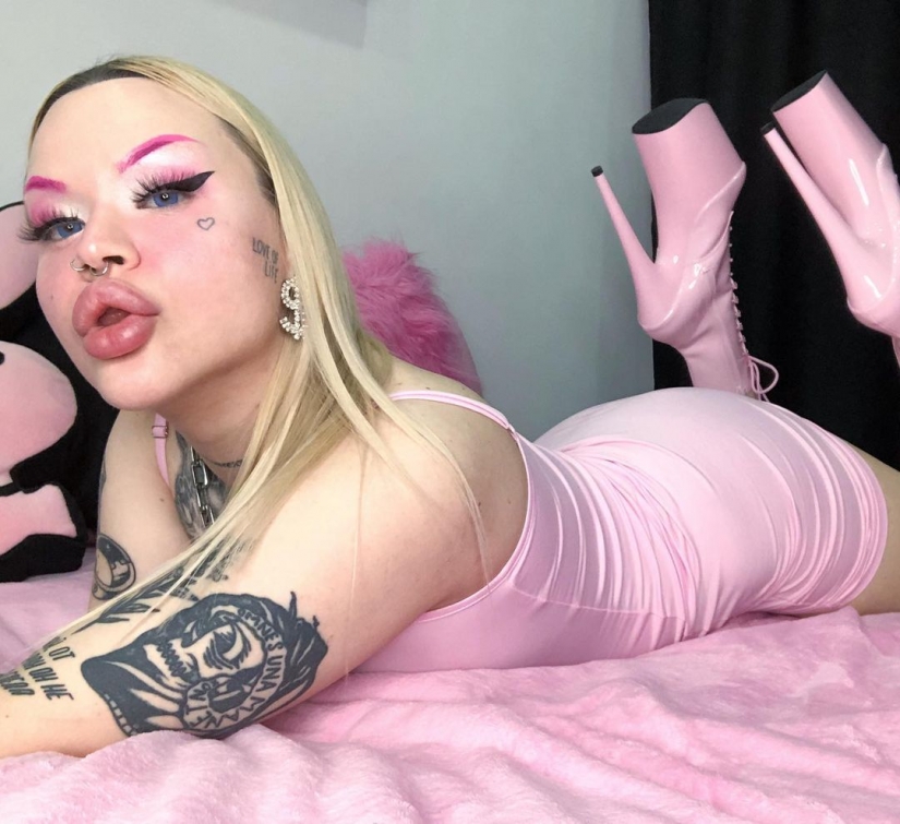 From a Gotessa to a porn star: the shocking transformation of Ukrainian Nastya Crimson From a Gotessa to a porn star: the shocking transformation of Ukrainian Nastya Crimson