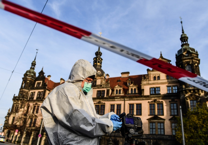 From the treasury of the "Green Vault" to the Louvre: the 10 biggest museum robberies in the world