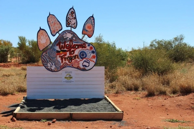 Fuera de control: por qué un pequeño pueblo en Australia se ha convertido en un semillero de desorden Fuera de control: por qué un pequeño pueblo en Australia se ha convertido en un semillero de desorden