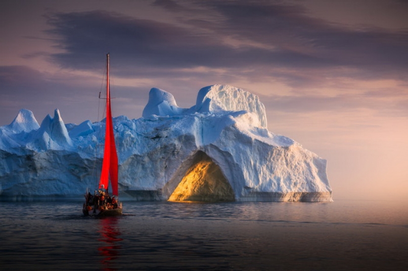 Glaciers and silence: The vanishing beauty of Greenland through the lens of Albert Dros Glaciers and silence: The vanishing beauty of Greenland through the lens of Albert Dros