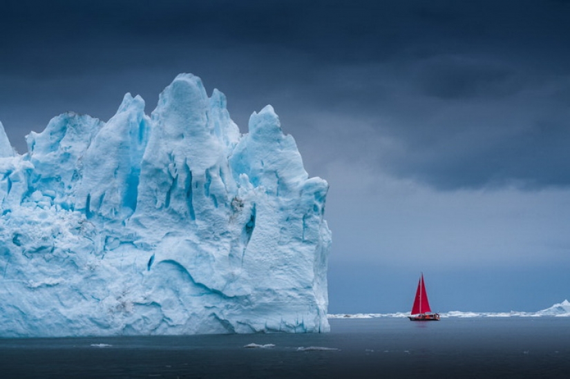 Glaciers and silence: The vanishing beauty of Greenland through the lens of Albert Dros Glaciers and silence: The vanishing beauty of Greenland through the lens of Albert Dros