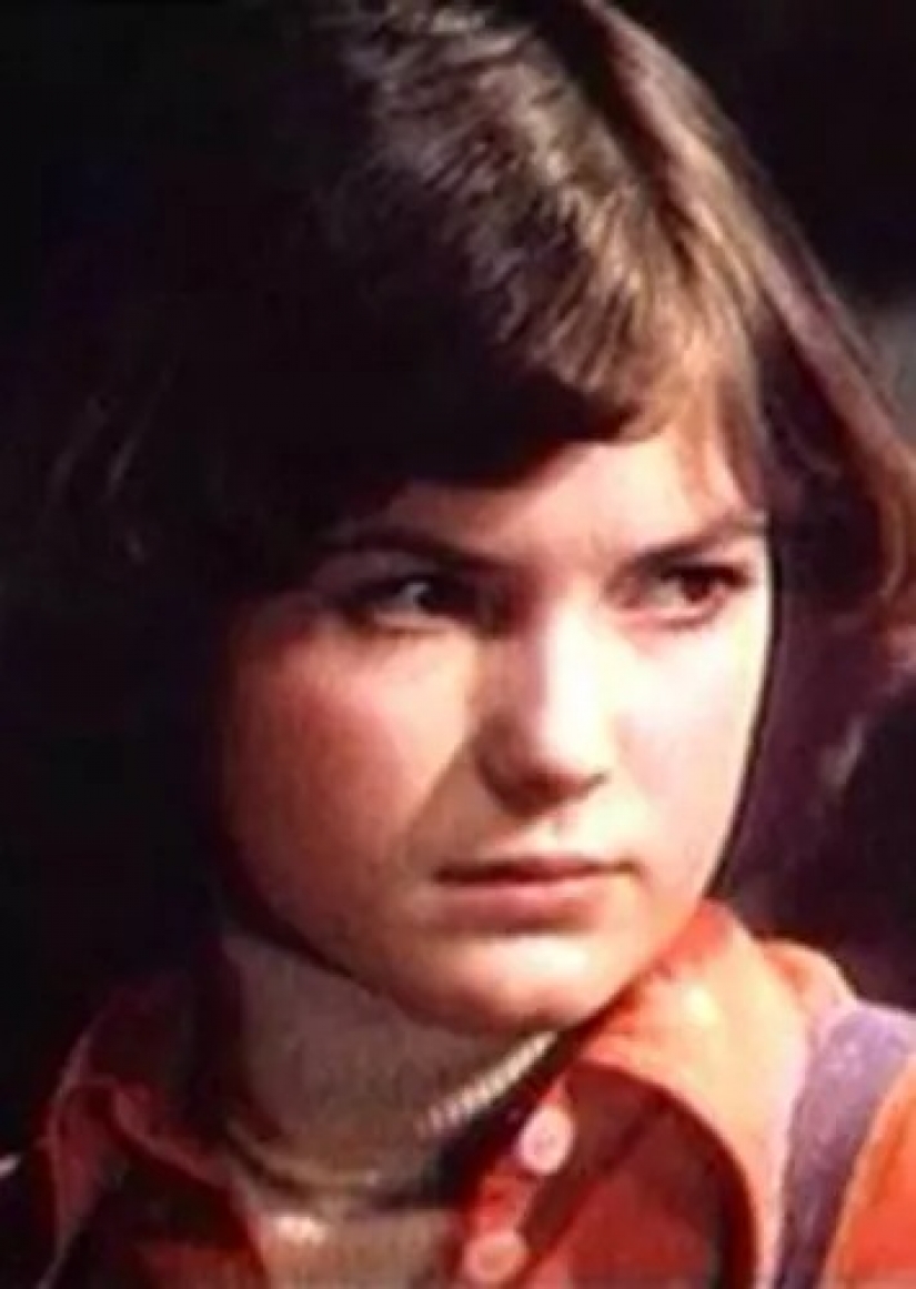 Guests from the past: how the schoolgirls from the Soviet cinema grew up Guests from the past: how the schoolgirls from the Soviet cinema grew up