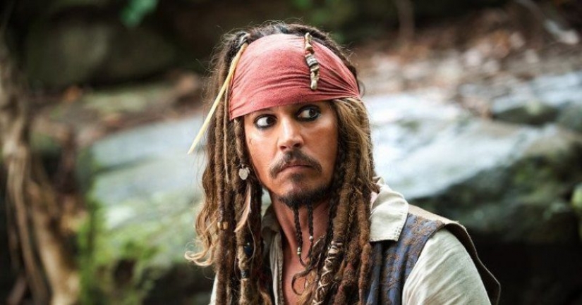 Guys with expressive eyes: as eyeliner is back in the Arsenal men