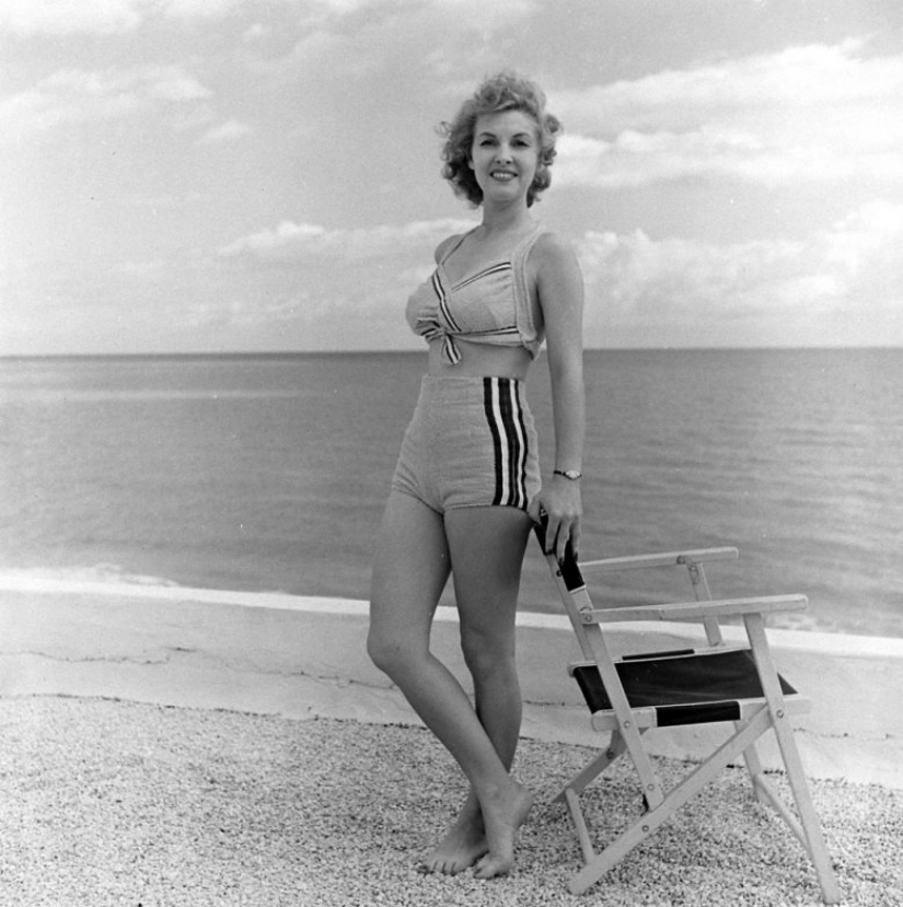 hace 75 años, apareció el traje de baño más pequeño del mundo: un bikini