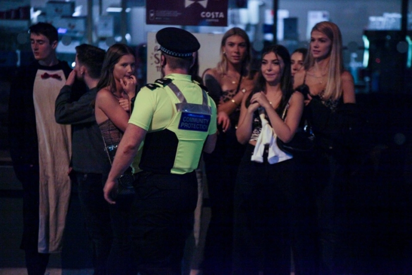 Had a good walk: how British first-year students celebrate the beginning of their studies Had a good walk: how British first-year students celebrate the beginning of their studies