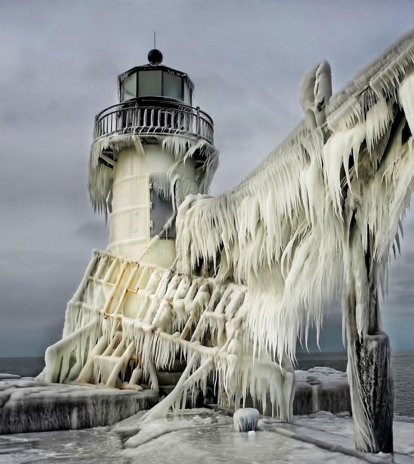 Helado de inspiración — 23 fotos de interesantes formaciones de hielo
