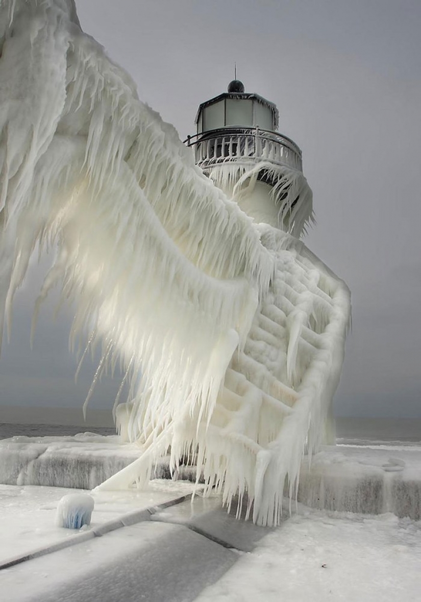 Helado de inspiración — 23 fotos de interesantes formaciones de hielo