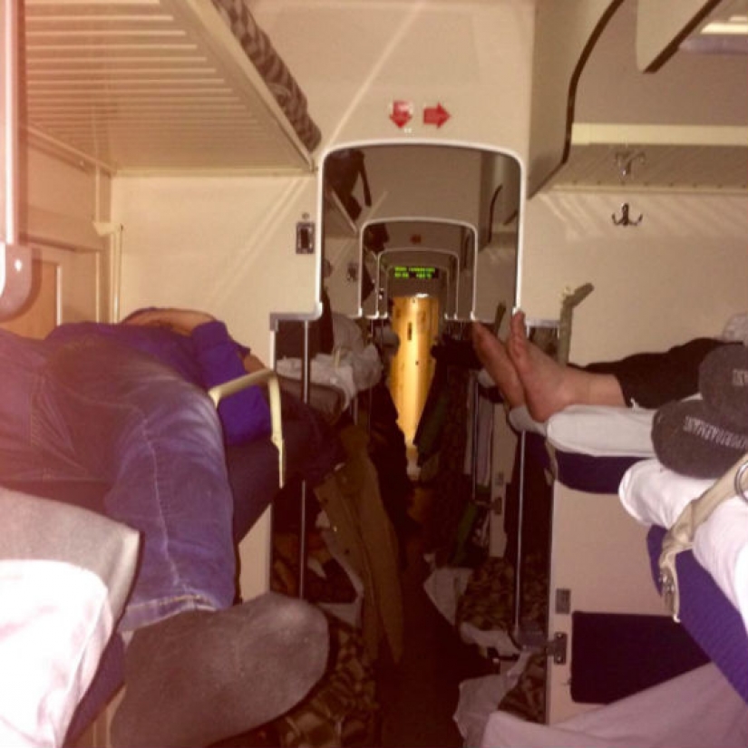 Here's what will happen if you show foreigners photos from the harsh Russian Instagram