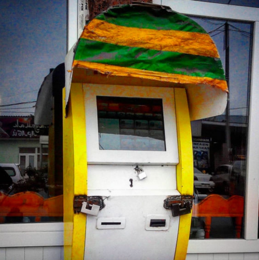 Here's what will happen if you show foreigners photos from the harsh Russian Instagram