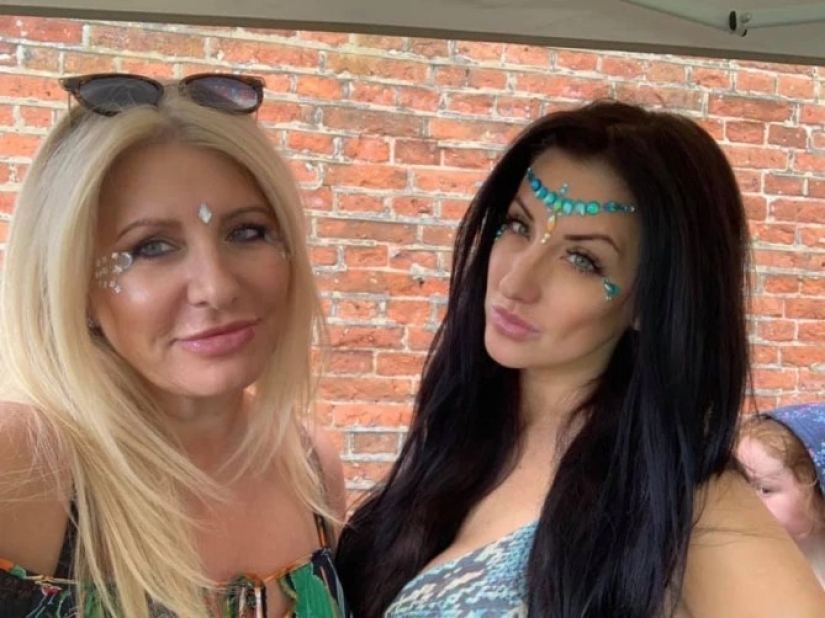 Holy lie: why do these women lie about their age Holy lie: why do these women lie about their age