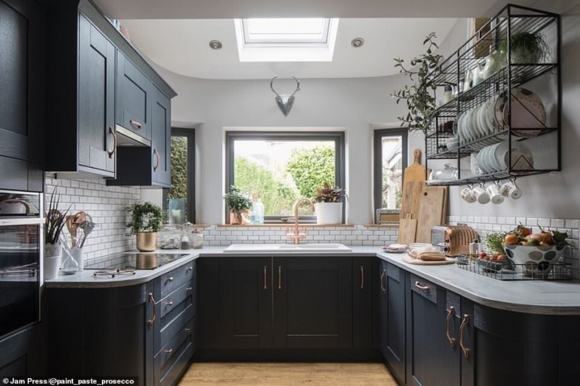 How a married couple from Britain independently remodeled their 1930s house
