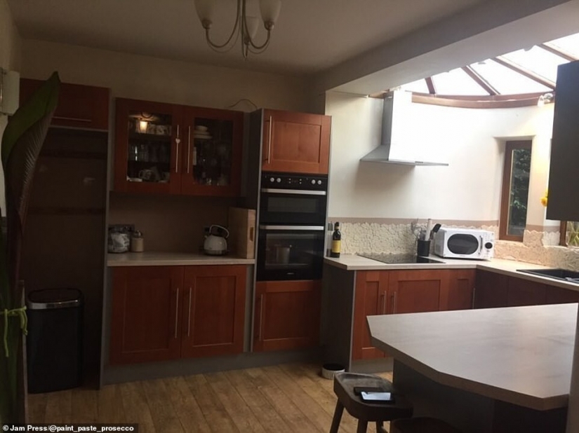 How a married couple from Britain independently remodeled their 1930s house