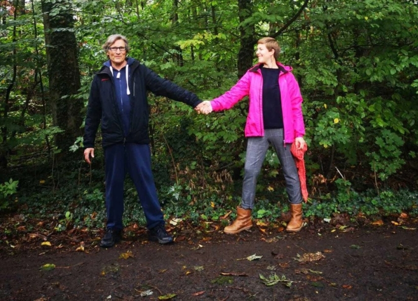 How do these lovers with a 40-year age difference manage to be happy