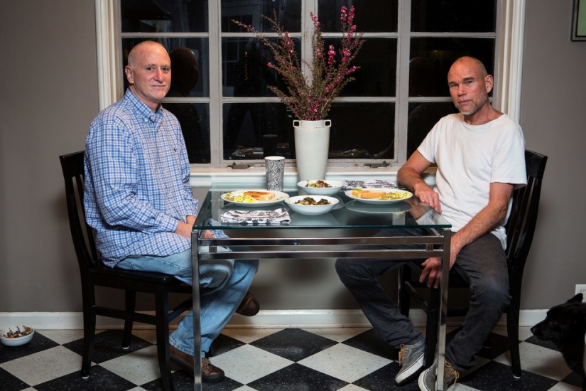 How is the dinner, the families of ordinary Americans